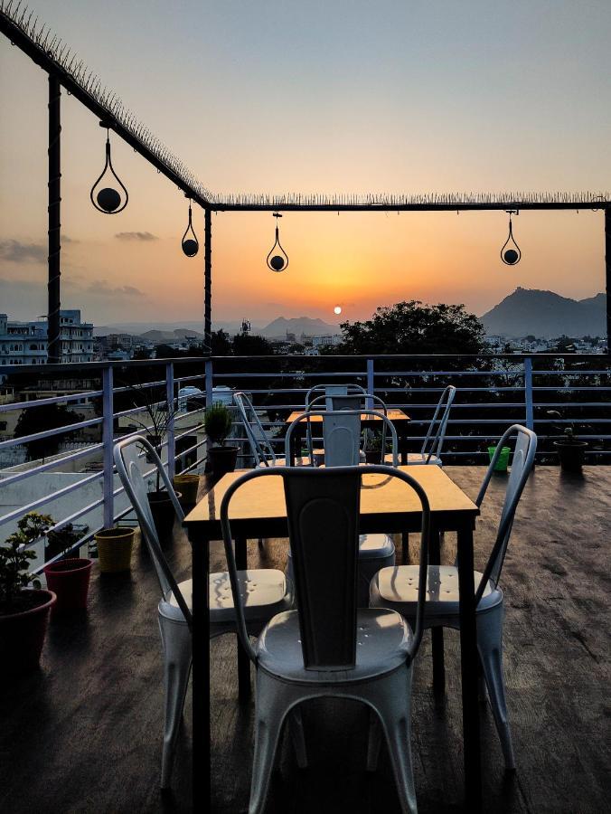 Hotel Lake Bridge Udaipur Eksteriør billede